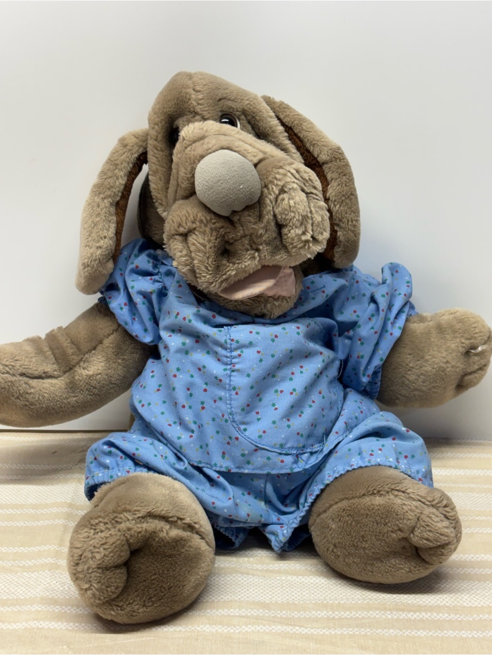 Vintage WRINKLES Dog Plush Toy Puppet Heritage Collection 18" VERY GOOD No Bone